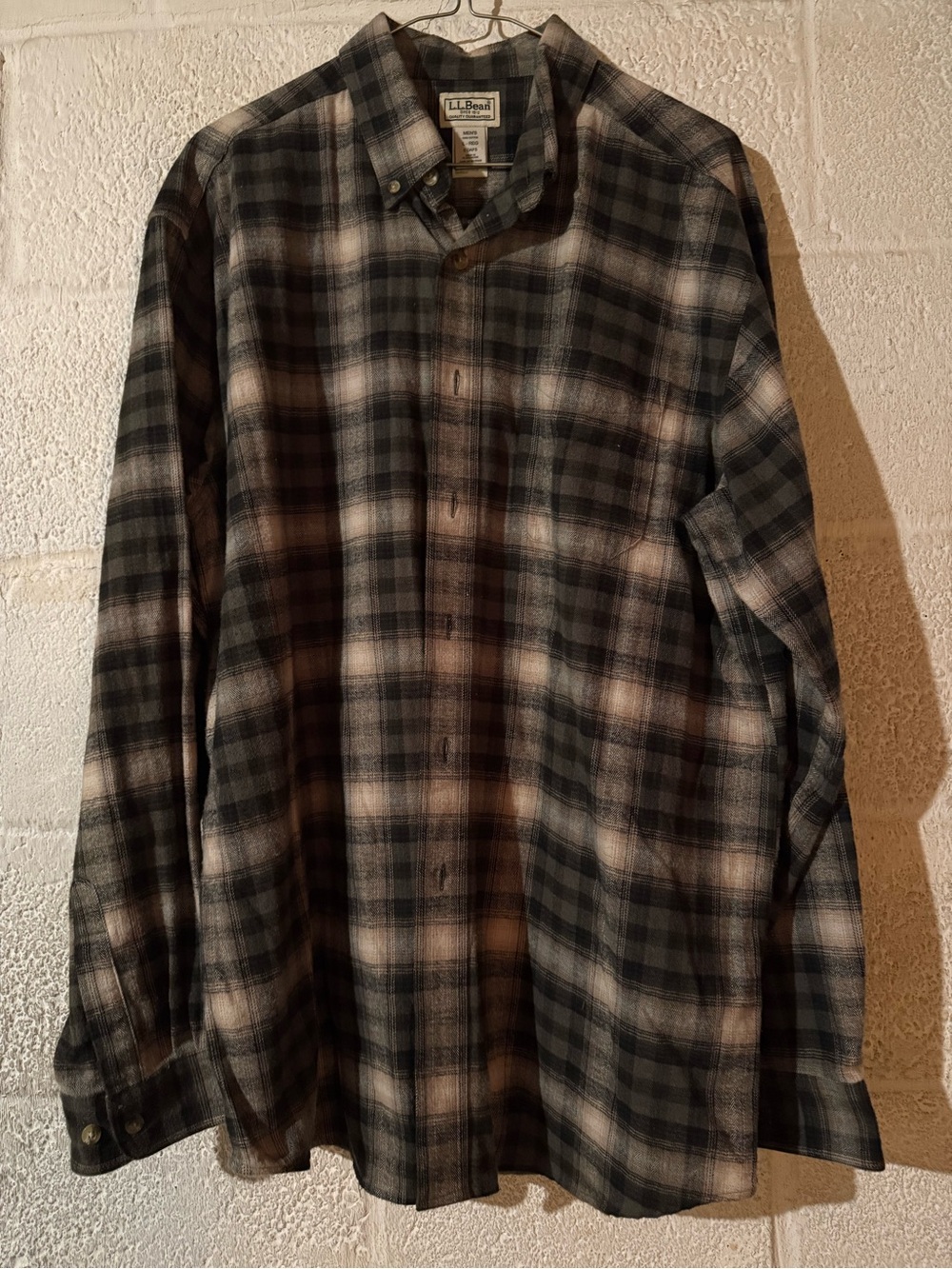 Vintage L.L. Bean Men’s Plaid Button-Down Shirt - Black, Grey & Cream